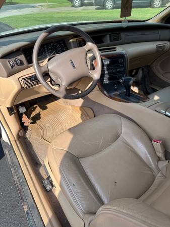 1998 Lincoln Mark Viii Base 2dr Coupe — photo 9