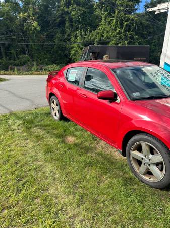 2014 Dodge Avenger SE 4dr Front-wheel Drive Sedan Automatic — photo 2
