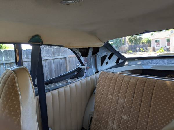 1974 Plymouth Duster V8 — photo 9