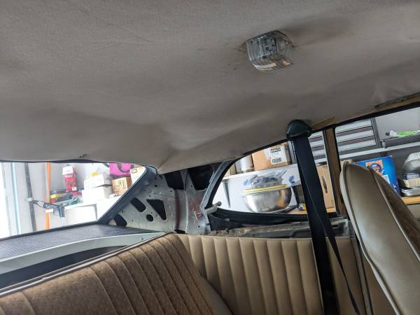 1974 Plymouth Duster V8 — photo 10