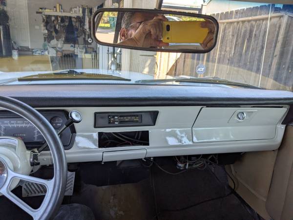 1974 Plymouth Duster V8 — photo 4