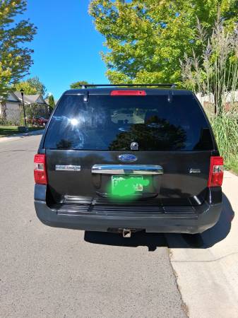 2010 Ford Expedition XLT — photo 2