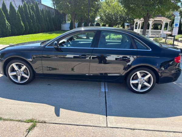 2011 Audi A4 2.0T Premium — photo 12