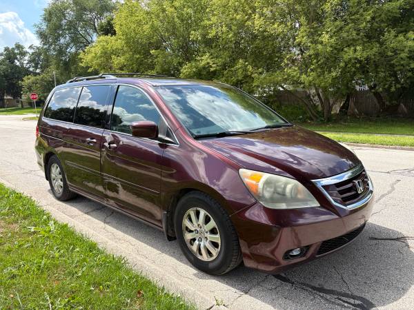 2010 Honda Odyssey EX Passenger Van Automatic — photo 2