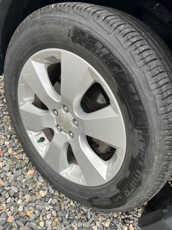 2011 Subaru Outback 2.5i Limited 4dr All-wheel Drive CVT — photo 9