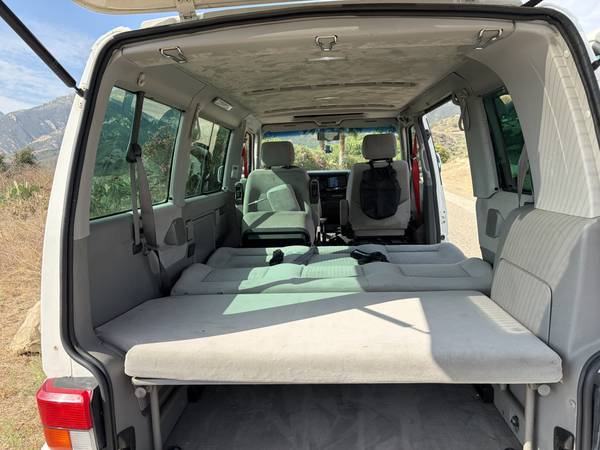 2001 Volkswagen Eurovan MV — photo 11
