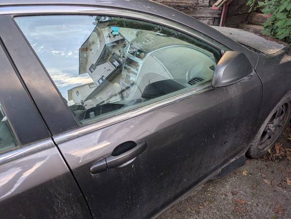 2012 Chevrolet Malibu LS 4dr Sedan Automatic — photo 2