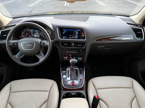 2015 Audi Q5 2.0T Premium Plus — photo 11