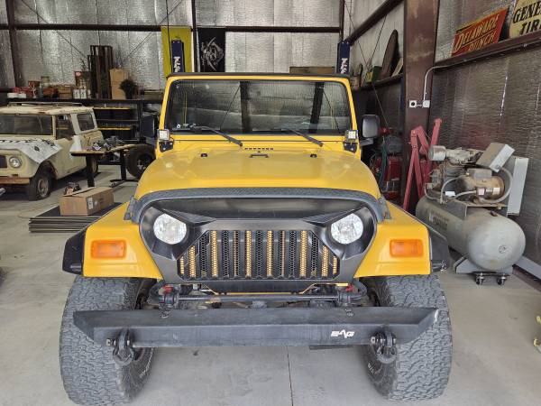 2004 Jeep Wrangler Unlimited 2dr 4x4 LWB Automatic — photo 3
