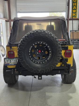 2004 Jeep Wrangler Unlimited 2dr 4x4 LWB Automatic — photo 4