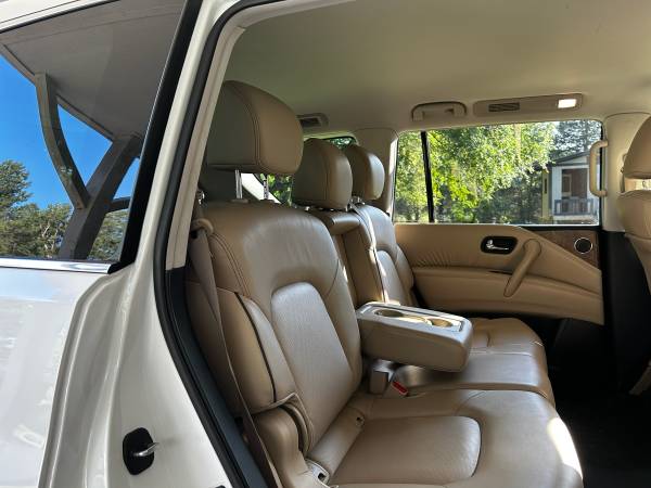 2022 Nissan Armada SL 4dr 4x2 Automatic — photo 3