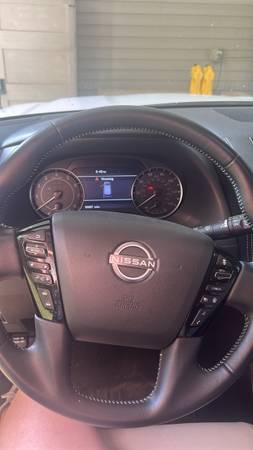 2022 Nissan Armada SL 4dr 4x2 Automatic — photo 4