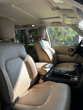 2022 Nissan Armada SL 4dr 4x2 Automatic — photo 2