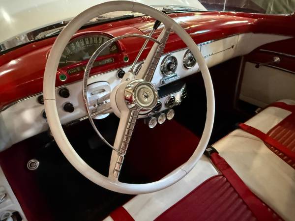 1955 Ford Crown Victoria — photo 12