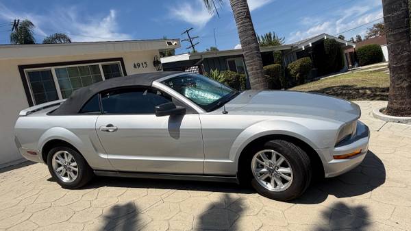 2006 Ford Mustang GT Premium — photo 5
