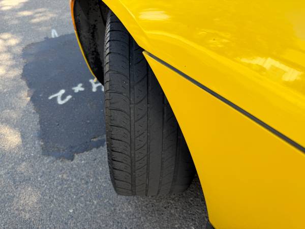 2007 Saturn SKY Base 2dr Convertible Manual — photo 12
