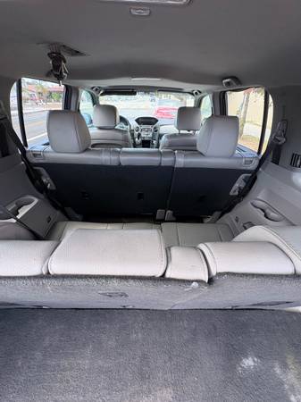 2013 Honda Pilot LX 4dr 4x4 Automatic — photo 9