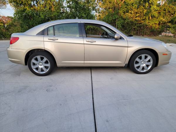 2010 Chrysler Sebring Limited 2dr Convertible Automatic — photo 5