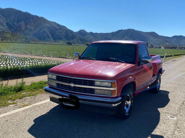 1992 Chevrolet Chevy VAN G20 3dr Cargo Van — photo 2