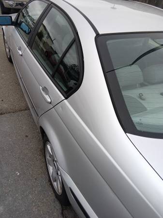 2003 BMW 325i — photo 2