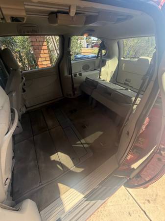 2006 Dodge Grand Caravan CV Cargo Van Automatic — photo 4