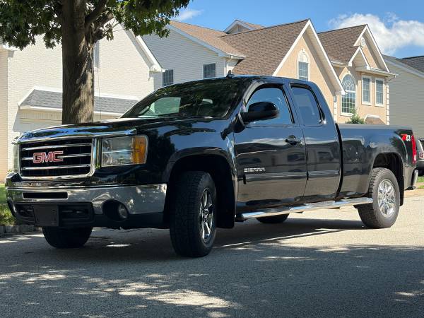 2012 GMC Sierra 1500 SLT — photo 1