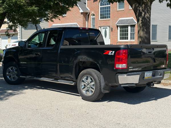 2012 GMC Sierra 1500 SLT — photo 2