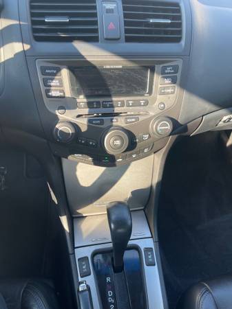 2006 Honda Accord 3.0 EX 4dr Sedan Automatic — photo 8