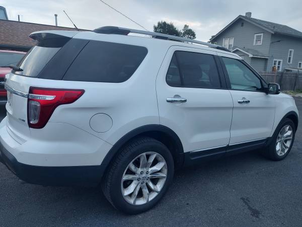 2013 Ford Explorer XLT 4dr 4x4 Automatic — photo 10