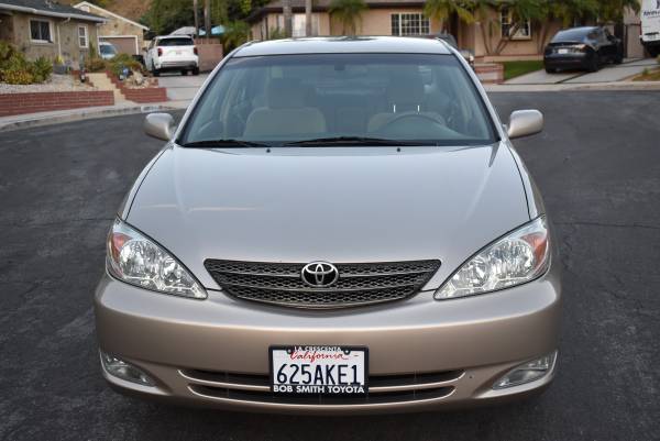 2004 Toyota Camry SE — photo 8