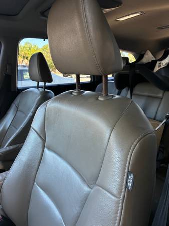2016 Honda Pilot Touring 4dr All-wheel Drive Automatic — photo 11