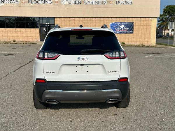 2020 Jeep Chrokee Limited — photo 6