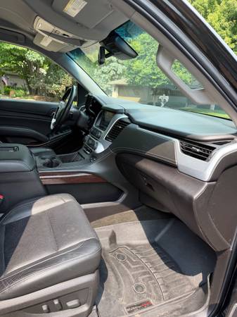 2017 GMC Yukon SLT — photo 8