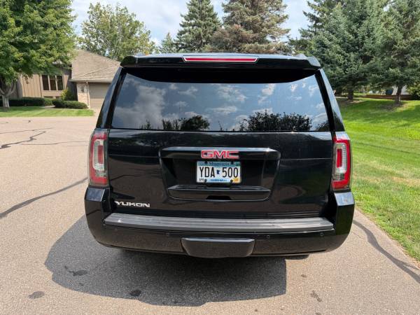 2017 GMC Yukon SLT — photo 5