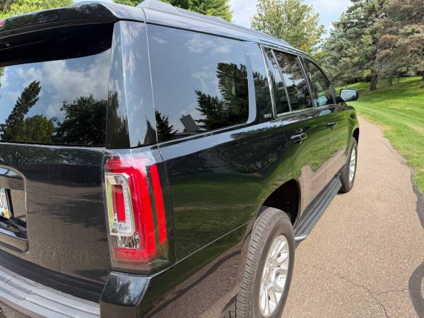 2017 GMC Yukon SLT — photo 6