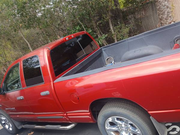 2006 Dodge RAM 1500 SLT 4x4 Quad Cab 160.5 in. WB Automatic — photo 3