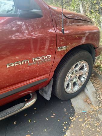 2006 Dodge RAM 1500 SLT 4x4 Quad Cab 160.5 in. WB Automatic — photo 4