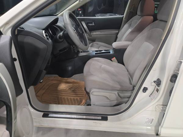 2010 Nissan Rouge — photo 6