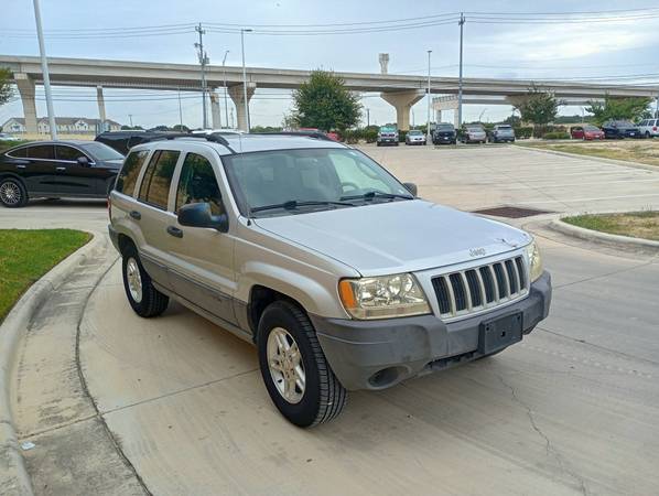 2004 Jeep Grand Cherokee Laredo 4dr 4x2 Automatic — photo 1