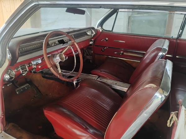 1962 Pontiac Grand Prix — photo 5