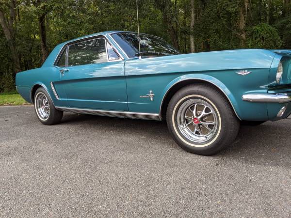 1965 Ford Mustang — photo 3