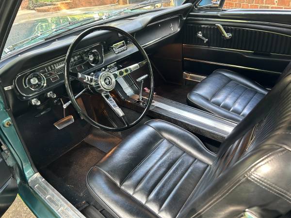 1965 Ford Mustang — photo 9