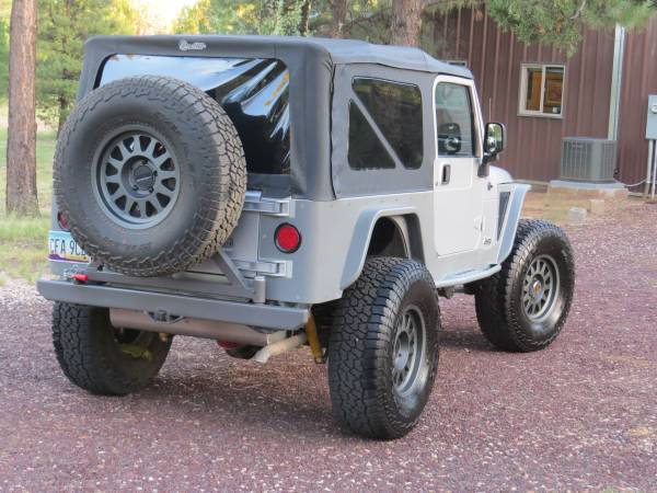 2004 Jeep Wrangler Unlimited 2dr 4x4 LWB Automatic — photo 3
