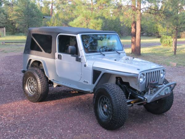 2004 Jeep Wrangler Unlimited 2dr 4x4 LWB Automatic — photo 1