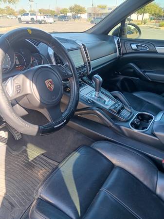 2012 Porsche Cayenne S 4dr All-wheel Drive Automatic — photo 12