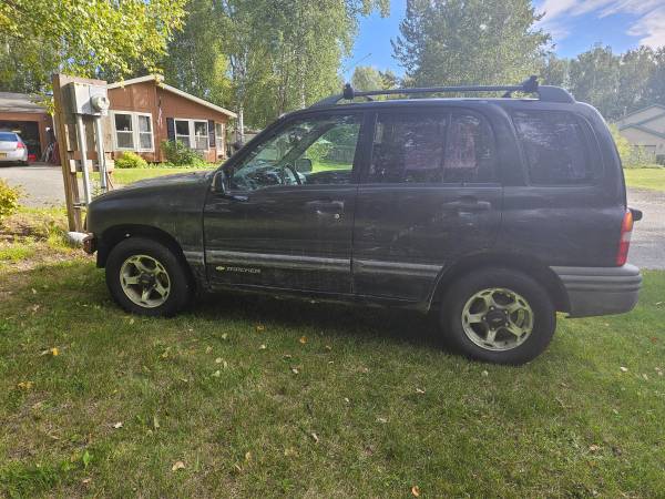 2001 Chevrolet Tracker ZR2 2dr 4x4 Manual — photo 1