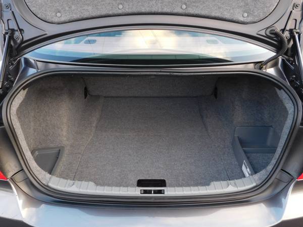 2007 BMW 328i E90 — photo 12