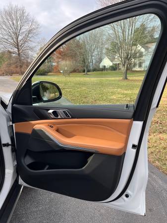 2023 BMW X5 45e — photo 4