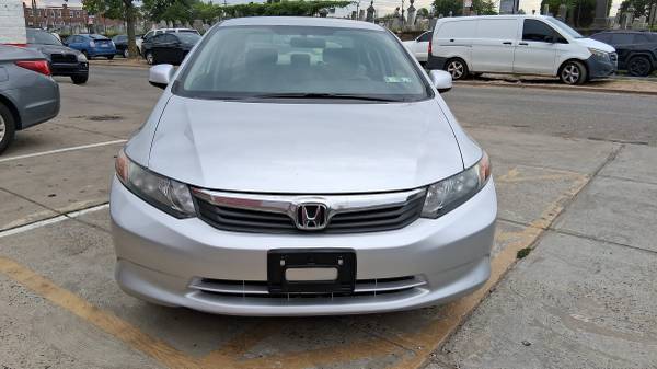 2012 Honda Civic LX 2dr Coupe Automatic — photo 2