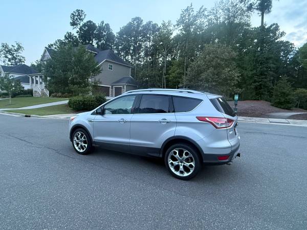 2016 Ford Escape Titanium 4dr 4x4 Automatic — photo 7